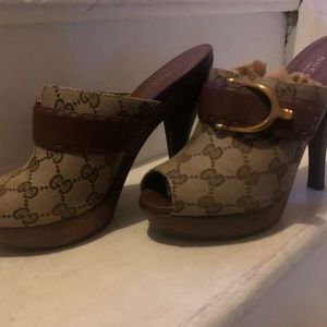 Gucci clogs. Authentic